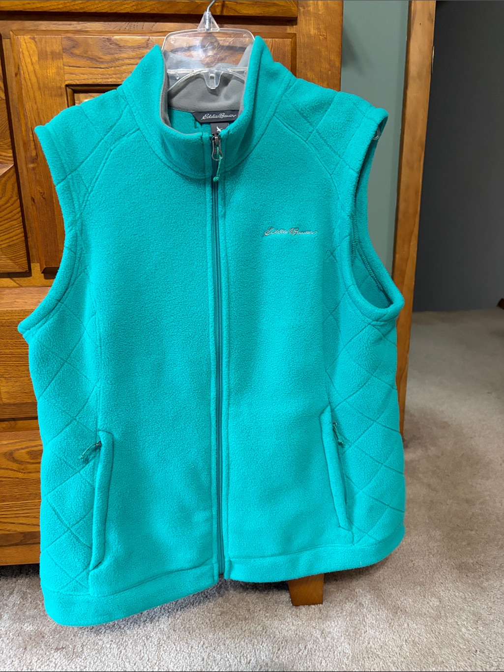 Eddie Bauer Wonen’s' Teal Zip Fleece Vest